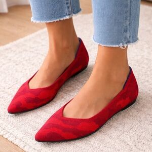 Rothy’s Pointed Toe Flats – Red Pattern | Size 6 | Brand New w/ Box